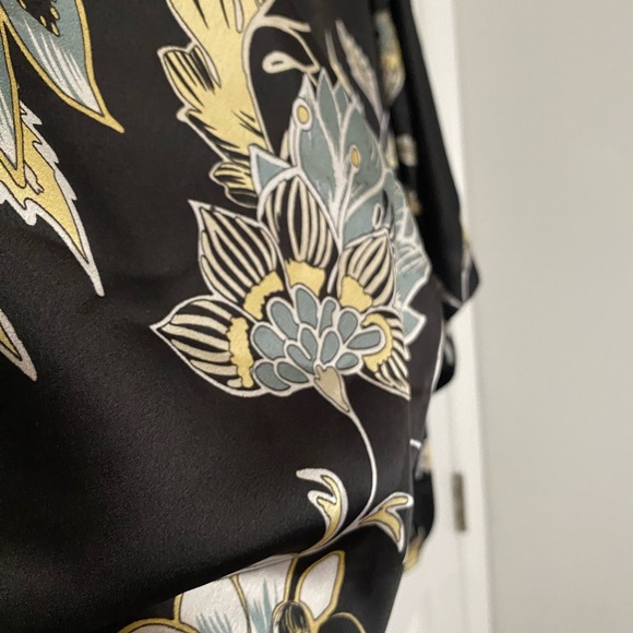 SIMONS Contemporaine Kimono - Picture 3 of 3